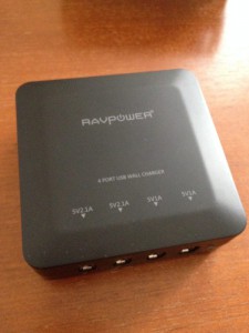 RAVpowerのUSB急速充電器を購入したぜ！iSmart機能は優秀です！