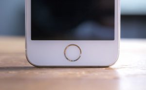 iPhoneのバッテリー交換で一番値段が安い方法はこれ！