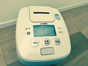 Amazonでタイガーの炊飯器 5.5合炊き圧力IHを買ってみた