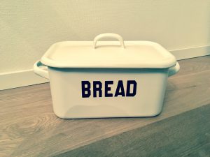 楽天でおしゃれなホーローのパンケースを見つけたので購入！